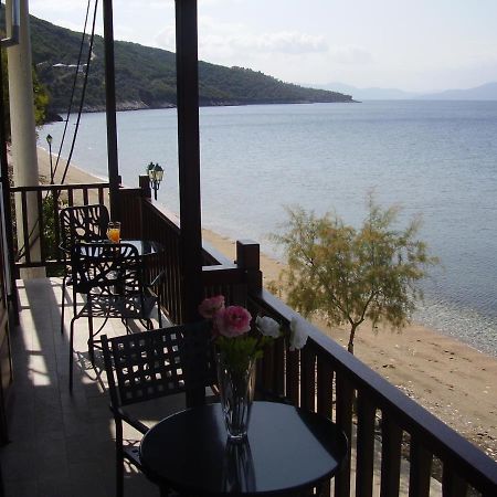 Sunset Suites Lefokastro Luaran gambar