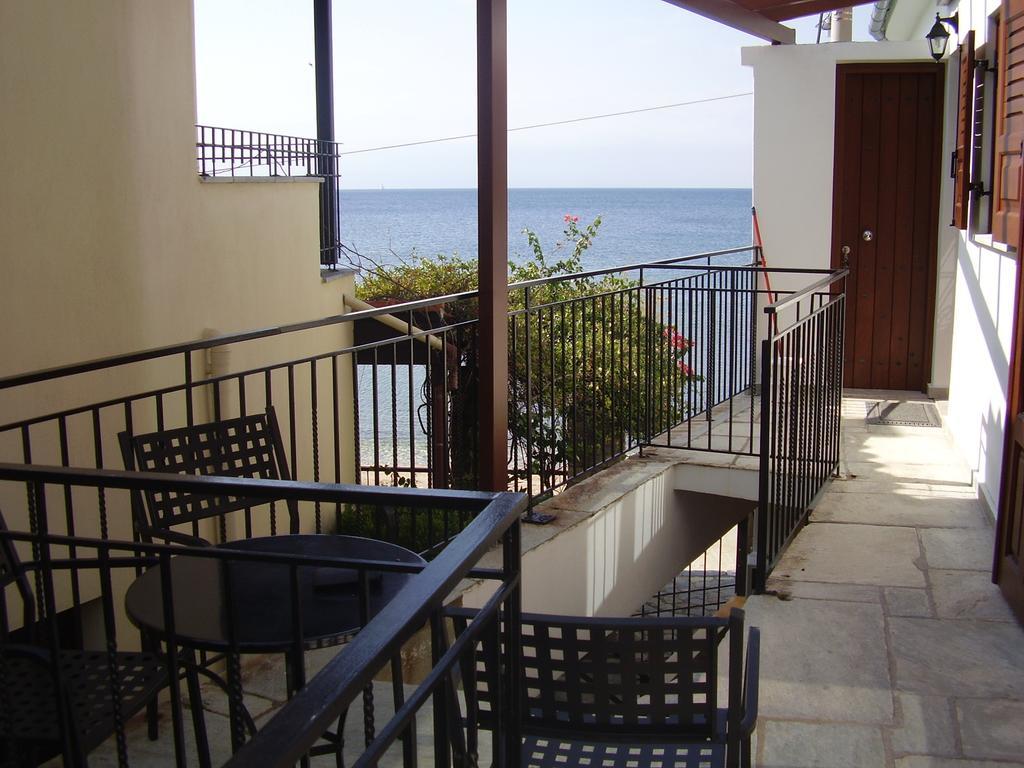 Sunset Suites Lefokastro Luaran gambar
