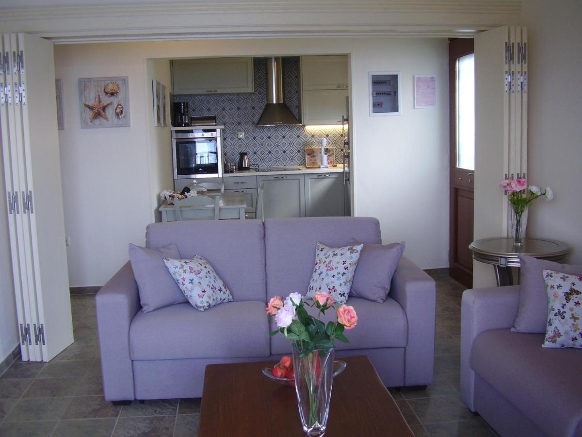 Sunset Suites Lefokastro Bilik gambar